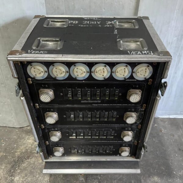200A MOTION LAB Power Distro 208V – 24x 20A Soca19 + 8x Additional Outputs – Used